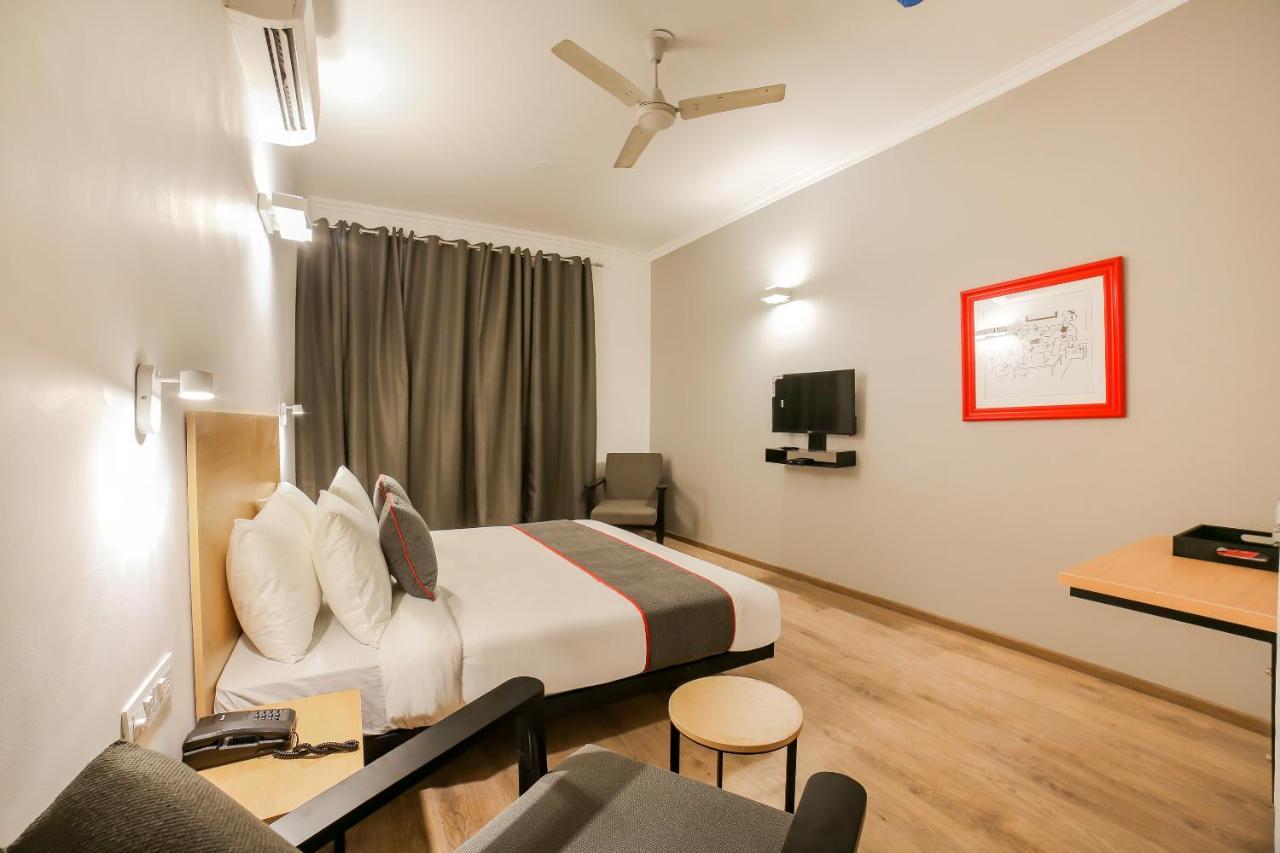 Townhouse 330 Dlf Phase-2 Near Leisure Valley Park Gurgaon Luaran gambar